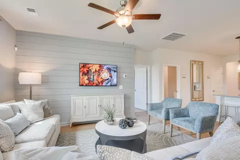 Living - 349 Tupelo Pass, Harlem, GA 30814 photo 3 of 6