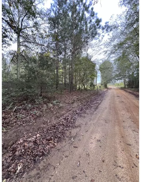 151 Latitude Rd, Batesburg-leesville, SC 29006