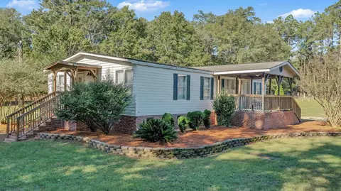 448 Blossom Rd, Barnwell, SC 29812
