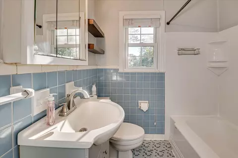 Bath - 510 4th St, Jackson, SC 29831 photo 1 of 1