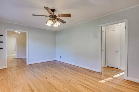 Living - 510 4th St, Jackson, SC 29831 photo 4 of 4