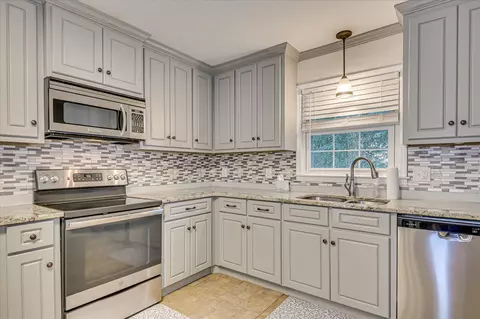 Kitchen - 510 4th St, Jackson, SC 29831 photo 3 of 6