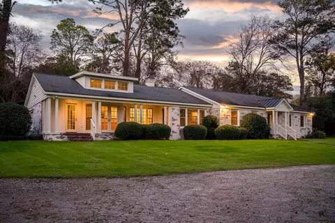 740 Highland Park Dr SW, Aiken, SC 29801