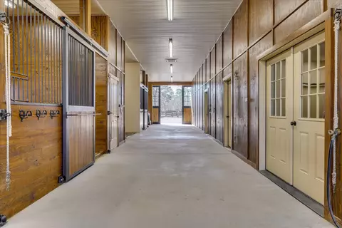 Entry Way - 1029 Shell Bluff Dr, Aiken, SC 29803 photo 9 of 10