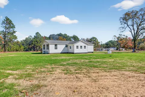 20135 Hwy 278, Williston, SC 29853 photo 3