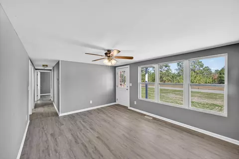 20135 Hwy 278, Williston, SC 29853 photo 5