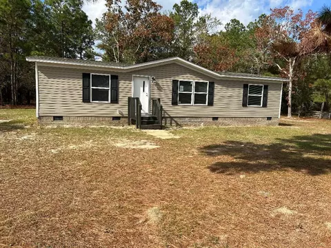 106 Scrub Oak Ct, Ridge Spring, SC 29129