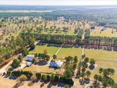 View/Area - 303 N Windsor Rd, Windsor, SC 29856 photo 6 of 11