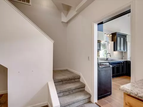 Entry Way - 303 N Windsor Rd, Windsor, SC 29856 photo 3 of 4