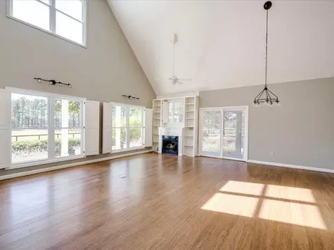 Living - 303 N Windsor Rd, Windsor, SC 29856 photo 3 of 6