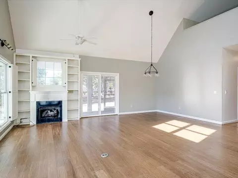 Living - 303 N Windsor Rd, Windsor, SC 29856 photo 4 of 6