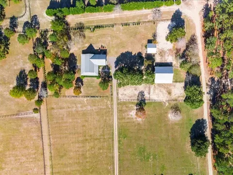 View/Area - 303 N Windsor Rd, Windsor, SC 29856 photo 7 of 11