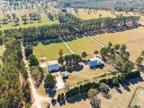 View/Area - 303 N Windsor Rd, Windsor, SC 29856 photo 4 of 11