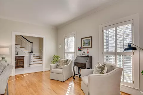 Entry Way - 802 Camellia Rd, Augusta, GA 30909 photo 4 of 10