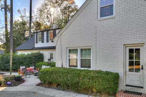 Exterior - 802 Camellia Rd, Augusta, GA 30909 photo 7 of 11
