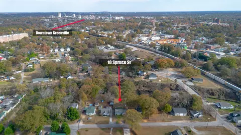 10 Spruce St, Greenville, SC 29611