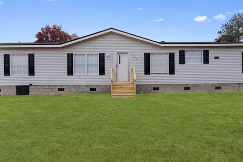 566 Centerwood Rd, Windsor, SC 29856