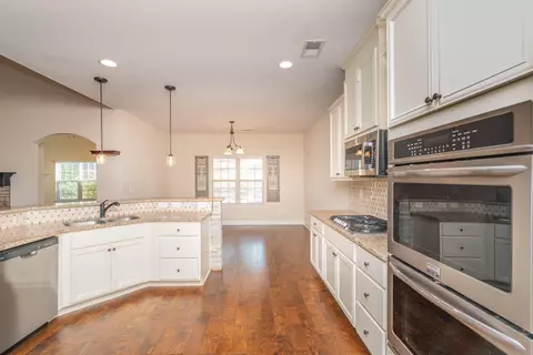 Kitchen - 455 Equinox Loop, Aiken, SC 29803 photo 2 of 3