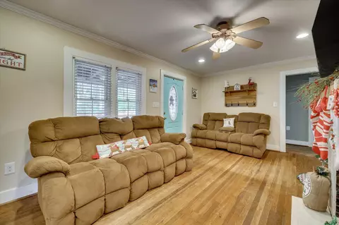 336 Wigfall St, Edgefield, SC 29824 photo 13