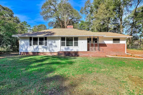 24 Erskine Ln, Aiken, SC 29803