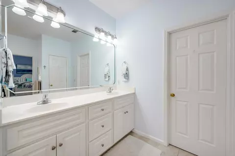 Bath - 140 Willow Oak Loop, Aiken, SC 29803 photo 2 of 4