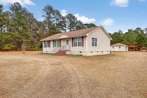 212 Rawls Mill Pond Rd, Wagener, SC 29164