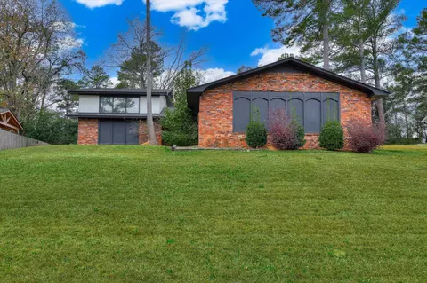 1211 Wood Valley Rd, Augusta, GA 30909