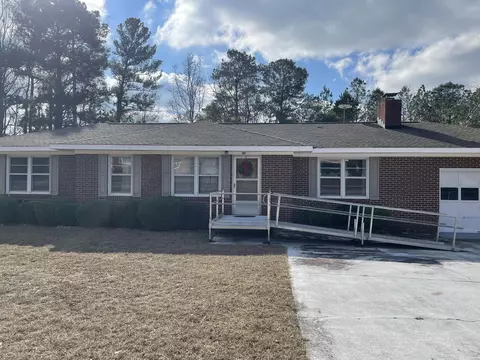 121 Northwest Dr, Aiken, SC 29801