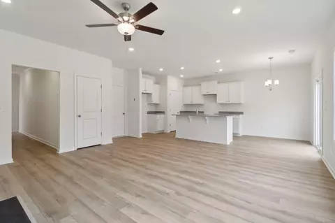 8050 Smooth Whiskey Cir, New Ellenton, SC 29809