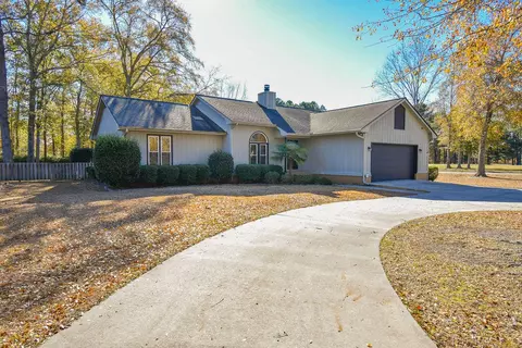 893 Heyward Dr, Orangeburg, SC 29118