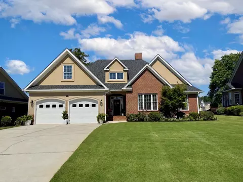 140 Fitzsimmons Dr, North Augusta, SC 29860