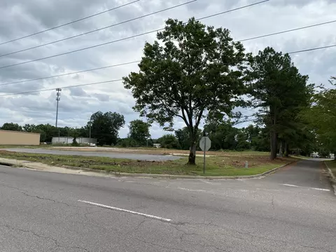 770 E Pine Log, Aiken, SC 29803 photo 3