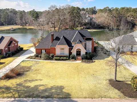 605 Holley Lake Rd, Aiken, SC 29803