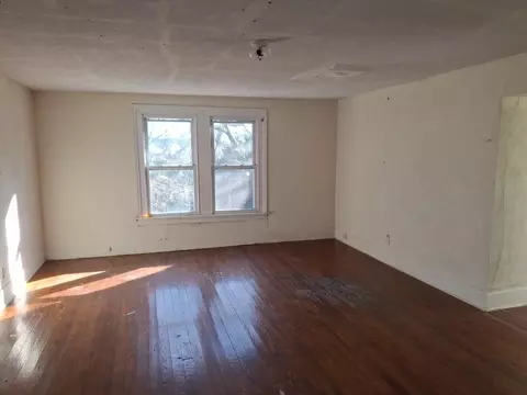 Living - 200 Dubose St, Ridge Spring, SC 29129 photo 11 of 11