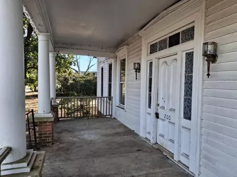 Exterior - 200 Dubose St, Ridge Spring, SC 29129 photo 3 of 10