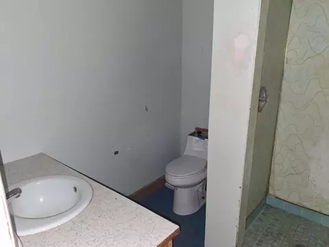 Bath - 200 Dubose St, Ridge Spring, SC 29129 photo 1 of 2