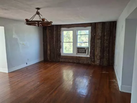 Living - 200 Dubose St, Ridge Spring, SC 29129 photo 10 of 11