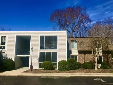 325 Laurens St SW #D9, Aiken, SC 29801