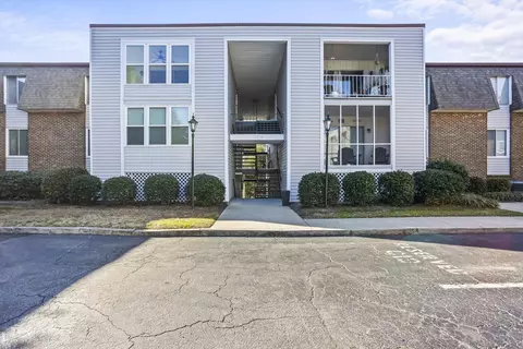 325 Laurens SW #D-10, Aiken, SC 29801