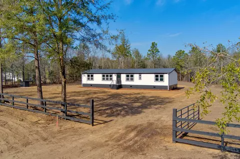 1709 Oak Ridge Club Rd, Windsor, SC 29856