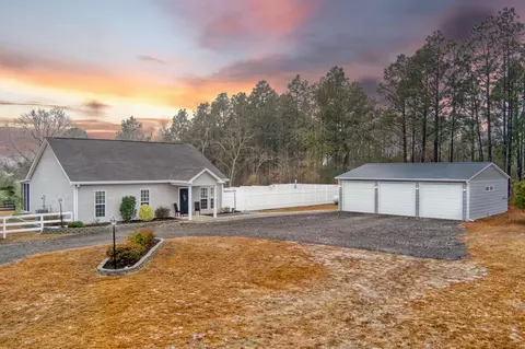 81 Lake Shore Dr, Aiken, SC 29801