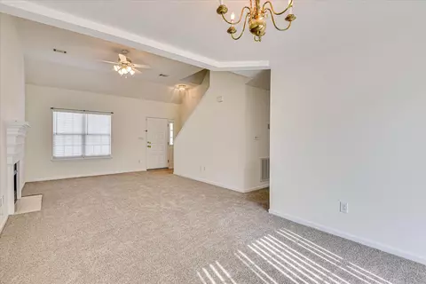 Living - 2006 Bromley Ct, Augusta, GA 30909 photo 5 of 5
