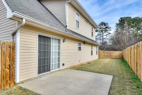 Exterior - 2006 Bromley Ct, Augusta, GA 30909 photo 2 of 8