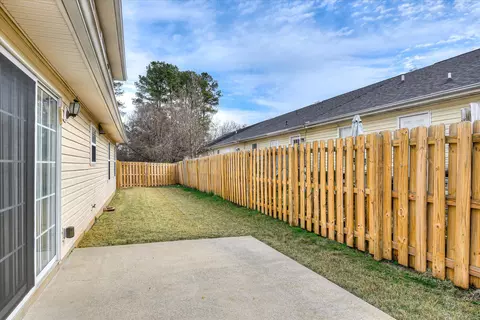 Exterior - 2006 Bromley Ct, Augusta, GA 30909 photo 5 of 8