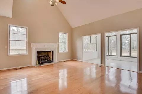 Living - 46 Juniper Loop, Aiken, SC 29803 photo 2 of 6