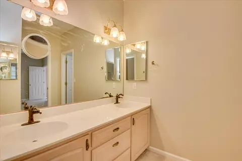 Bath - 46 Juniper Loop, Aiken, SC 29803 photo 2 of 5