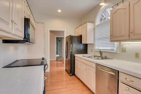 Kitchen - 46 Juniper Loop, Aiken, SC 29803 photo 1 of 3