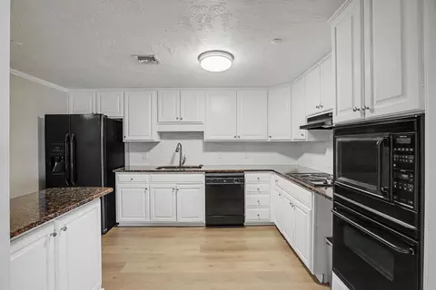 1 7th St #1402, Augusta, GA 30901 photo 11