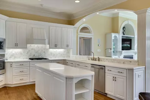 Kitchen - 4139 Hammonds Fry, Evans, GA 30809 photo 3 of 6