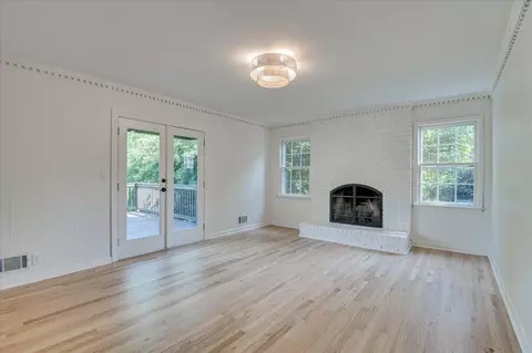 Living - 3427 Heather Dr, Augusta, GA 30909 photo 3 of 9